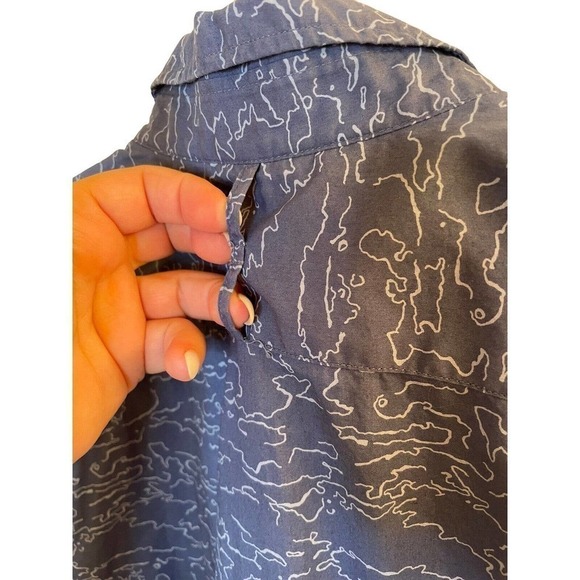 Banana Republic Slim Fit XL Water Pattern Men’s Button Down Shirt - Picture 5 of 8